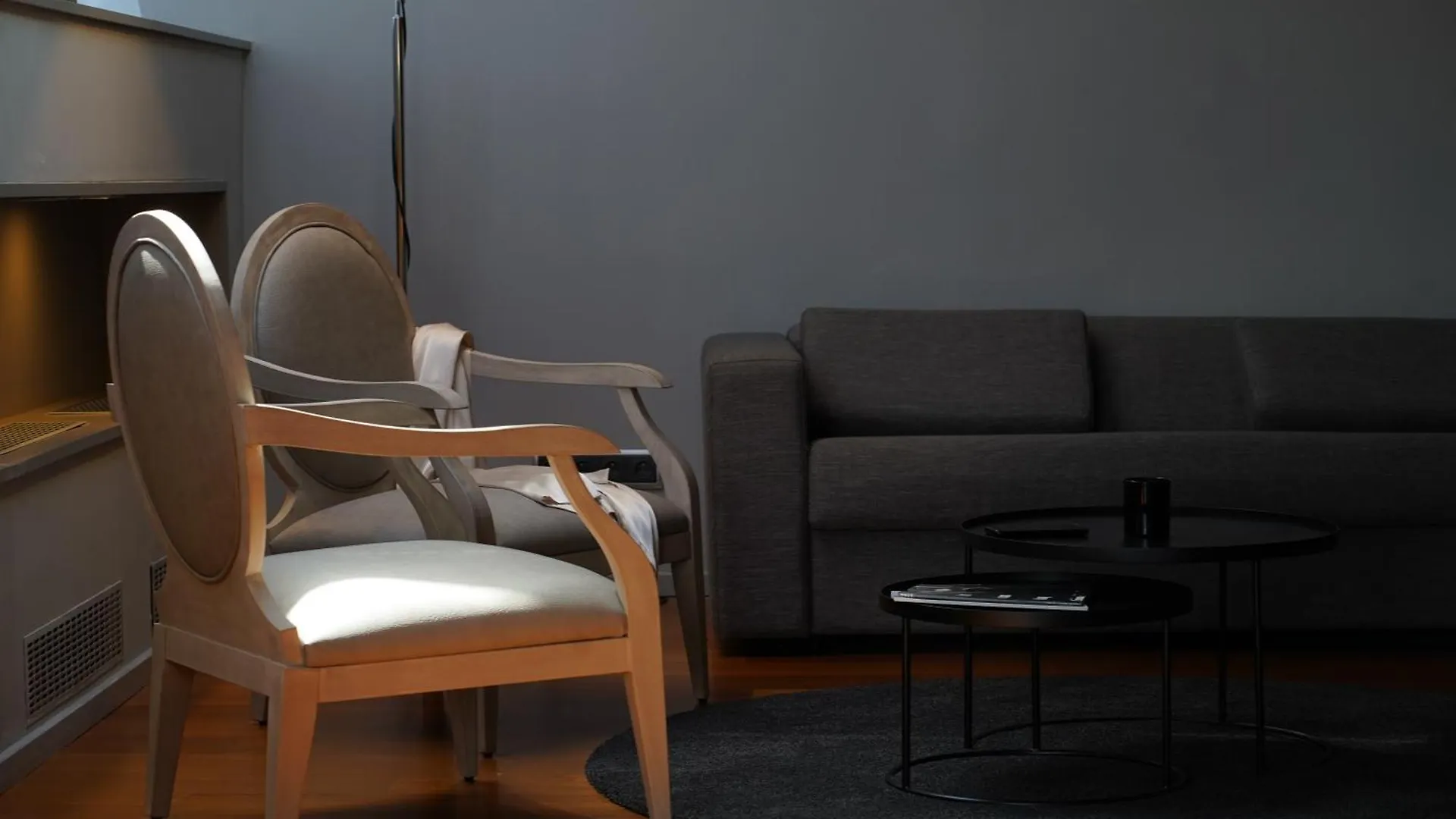 987 Design Prague Hotel