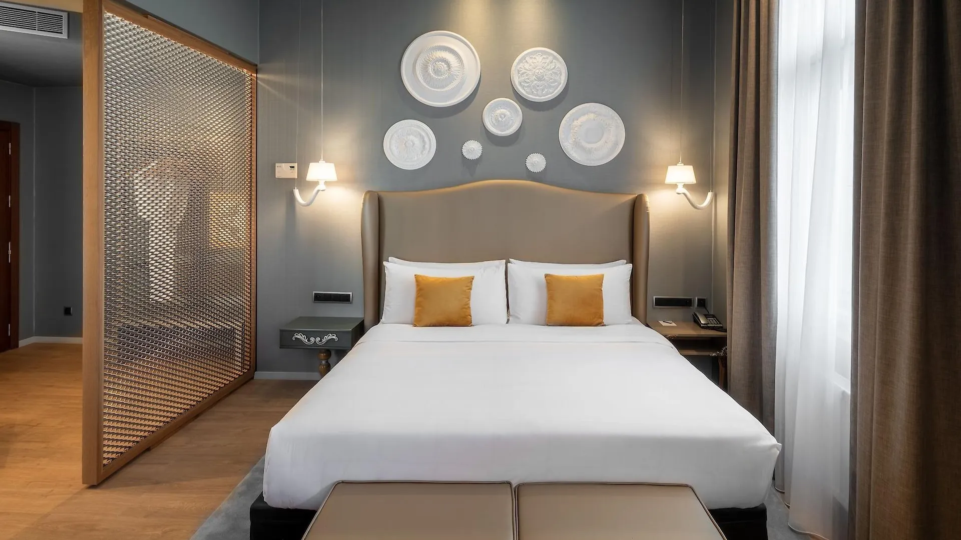 987 Design Prague Hotel