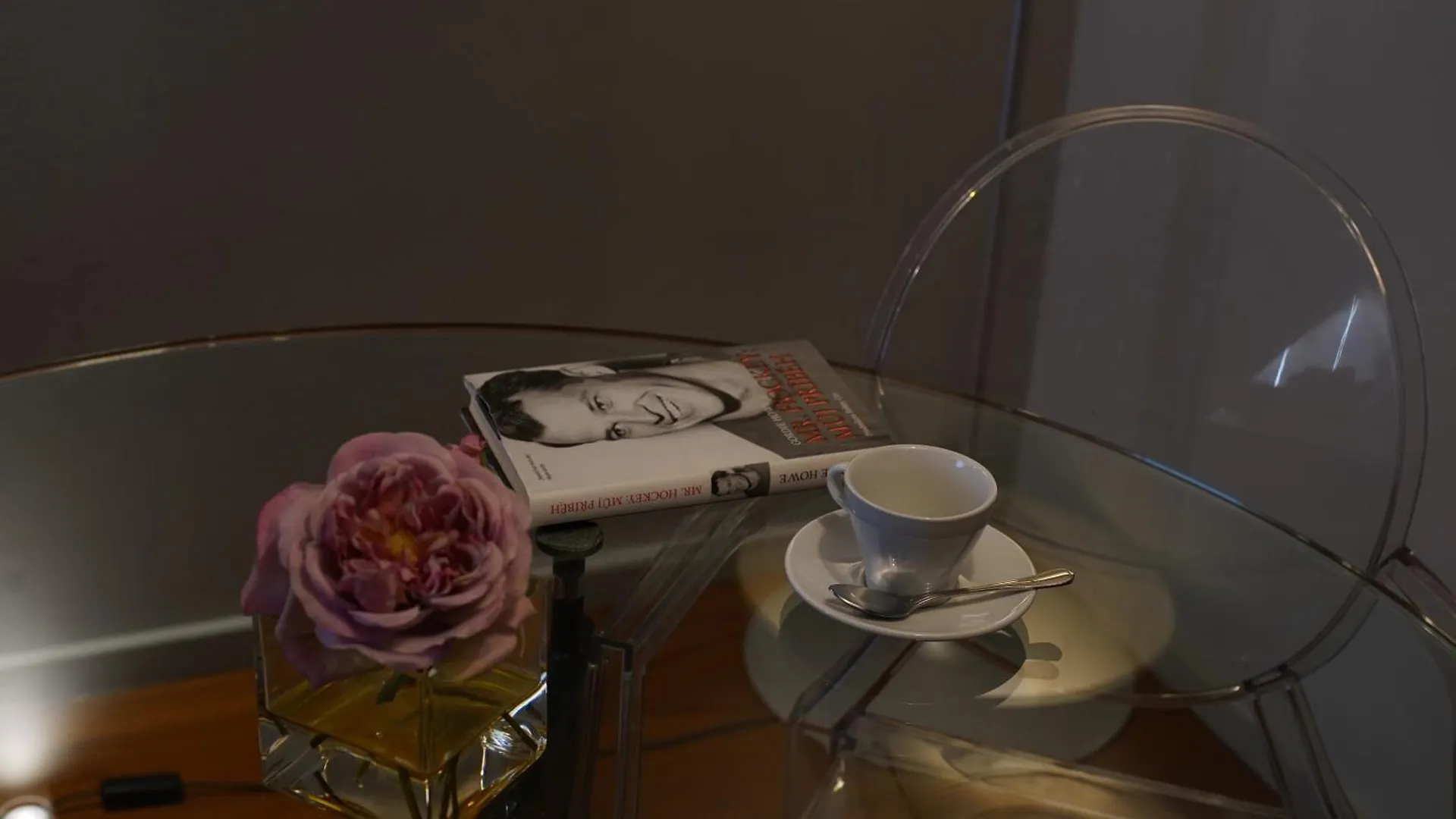 987 Design Prague Hotel