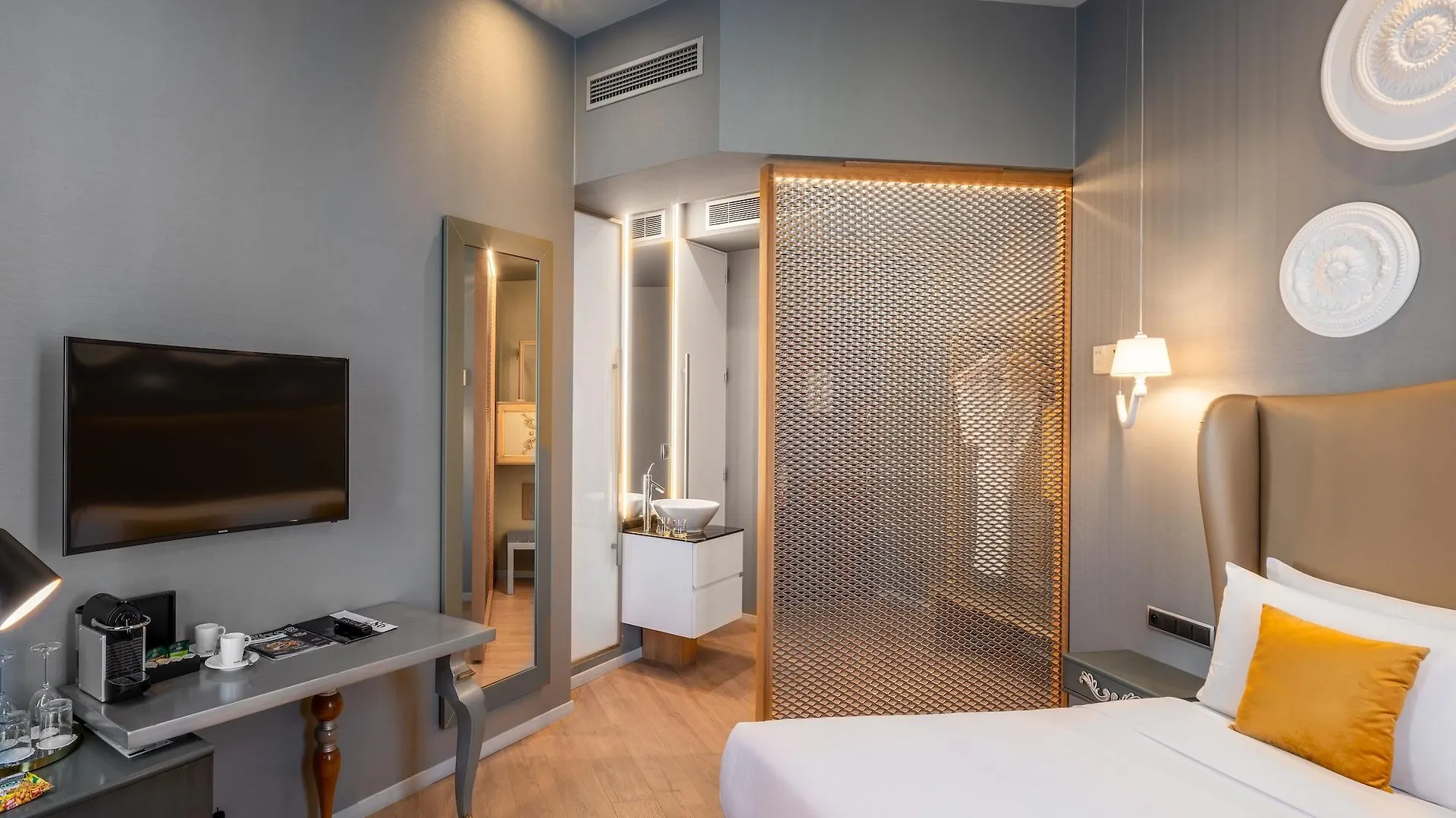****  987 Design Prague Hotel Czech Republic