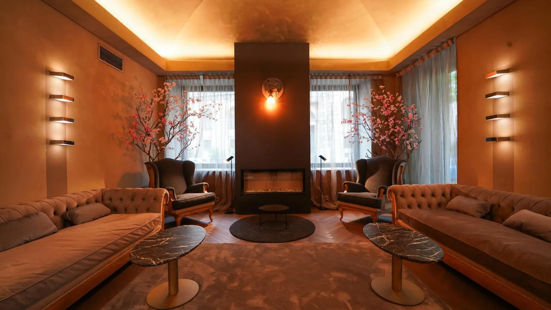 987 Design Prague Hotel 4*,